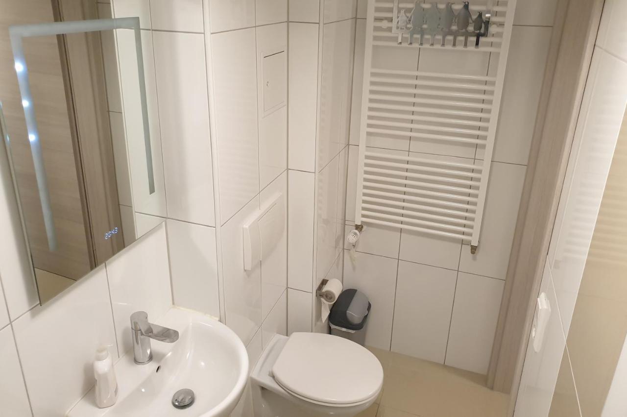 Moderne Einliegerwohnung Amara - Friedrichshafen Am Bodensee Eksteriør billede