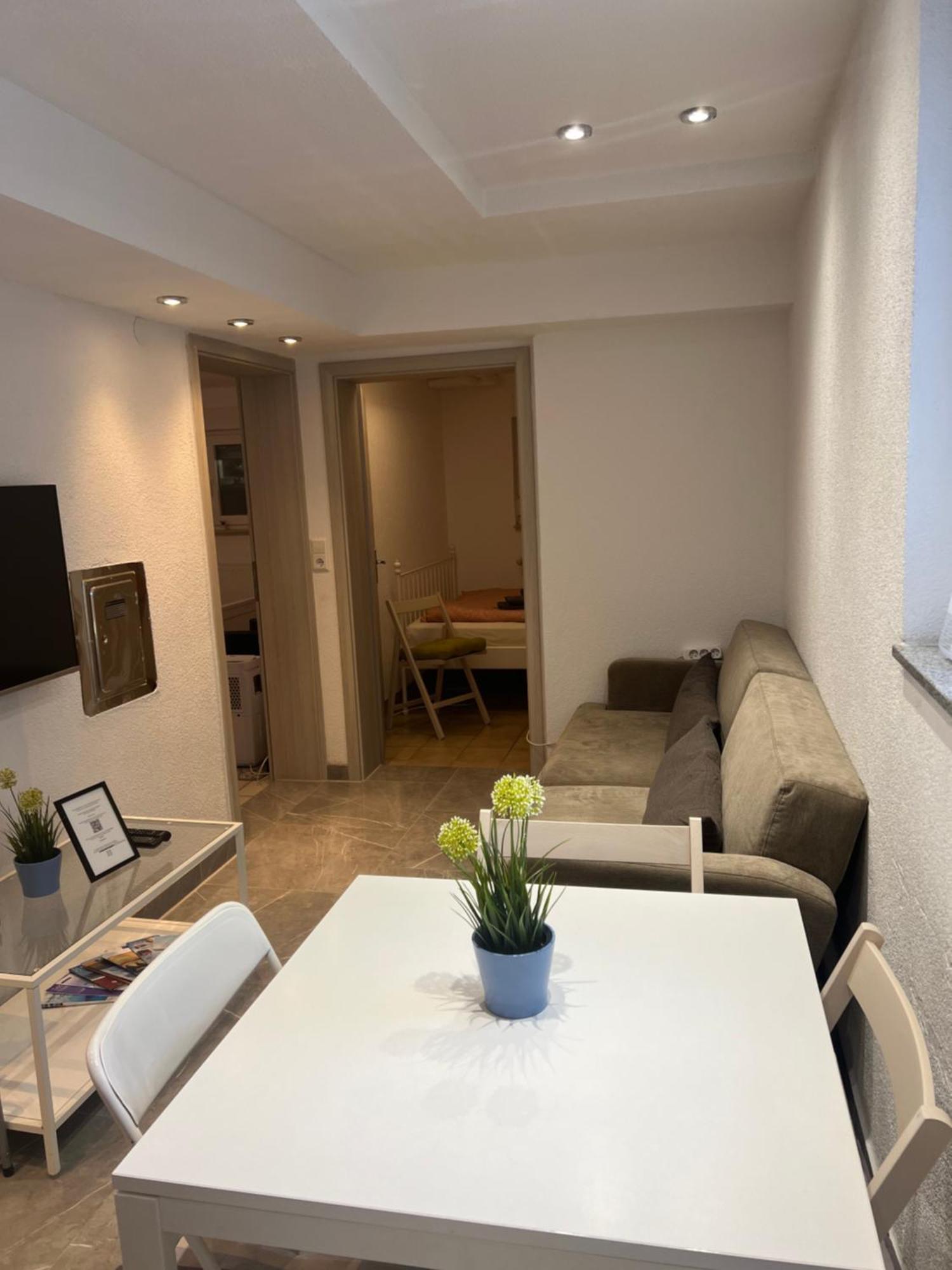 Moderne Einliegerwohnung Amara - Friedrichshafen Am Bodensee Eksteriør billede